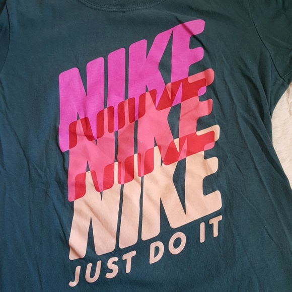Retro Nike fitted t-shirt - Picture 2 of 3